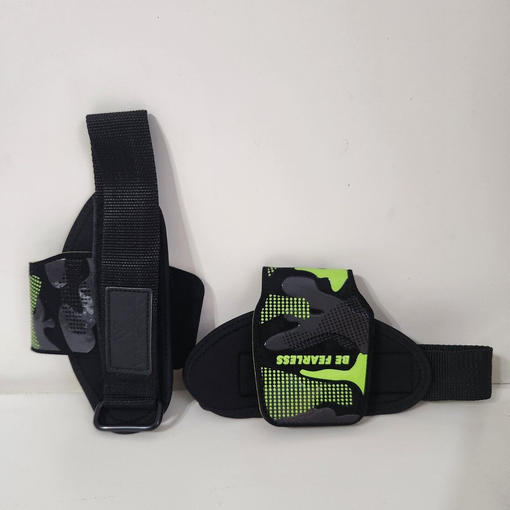 Weight Lifting Wrist Bar Straps **Be Fearless** On‎ Them